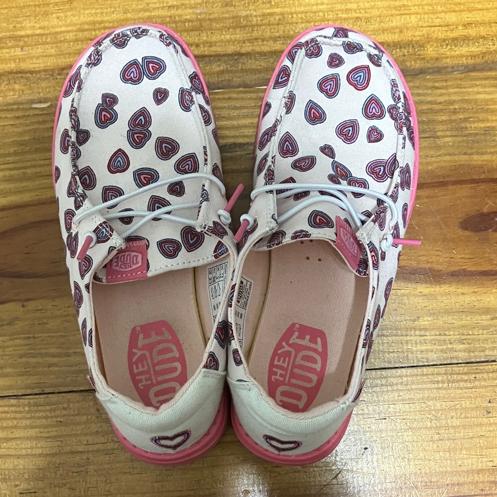 Hey Dudes women’s Sneakers with Heart Design - Pink and Cream